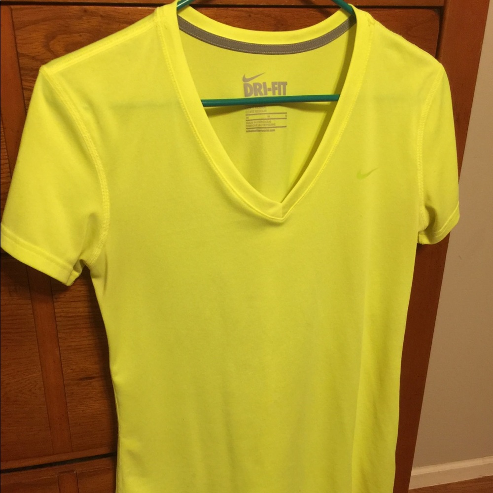 Nike T-shirt